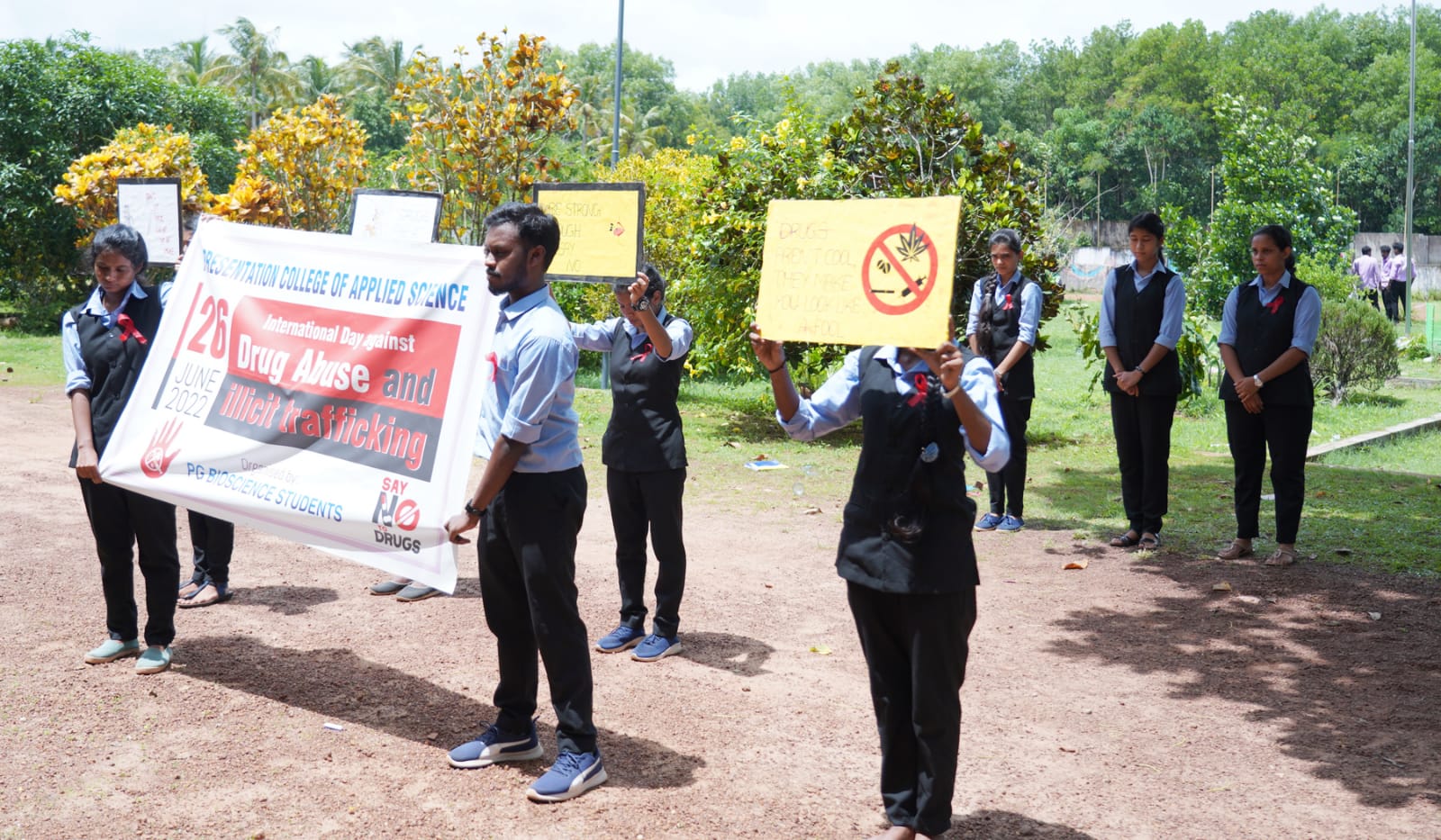 Biotechnology department organized a Flashmob on 27.06.2022 as a part of Anti drug day